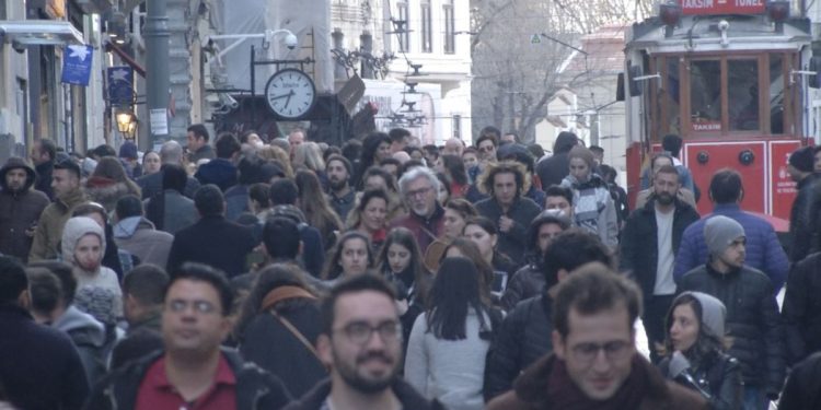 ”Türk Kamuoyuna Göre En Büyük Tehdit Yine ABD’’