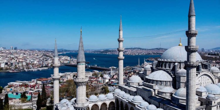 İstanbul’un fethini ‘işgal’ diye tanımlayan Mısır kurumu eleştirileri oklarının hedefinde