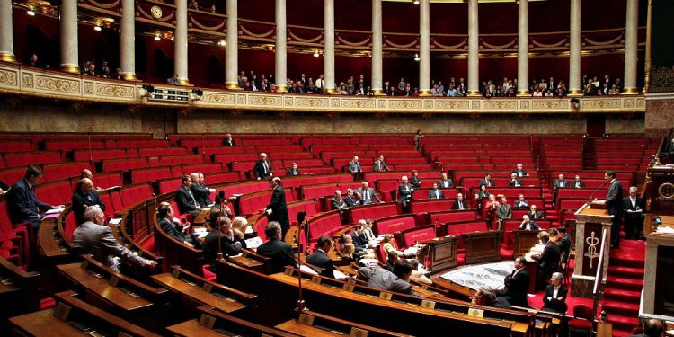 Fransız milletvekilleri, Çin’in Uygur Türklerine yönelik baskılarından dolayı yargılanmasını istiyor