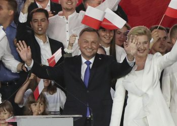 Polonya’da seçimi mevcut Cumhurbaşkanı Andrzej Duda kazandı
