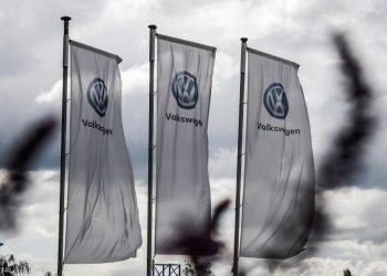 Volkswagen Türkiye’ye fabrika kurmaktan vazgeçti