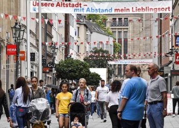 Almanya’da göçmenler toplam nüfusun dörtte birini aştı, en büyük azınlık yüzde 13 ile Türkler