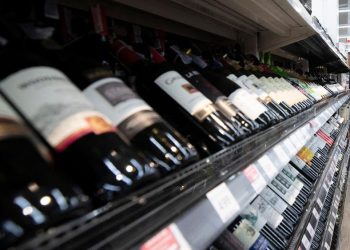 Enflasyon: Türkiye’de yıllık bazda en çok zamlanan ürün tütün ve alkollü içecekler oldu