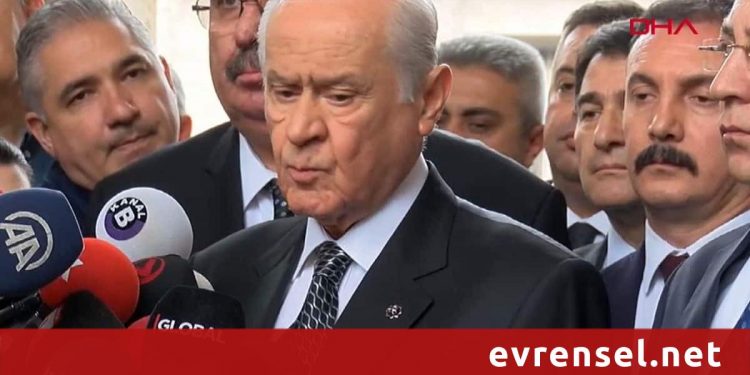 Bahçeli sosyal medyayı bıraktı: Kanuni düzenleme yapılana kadar askıya alıyorum