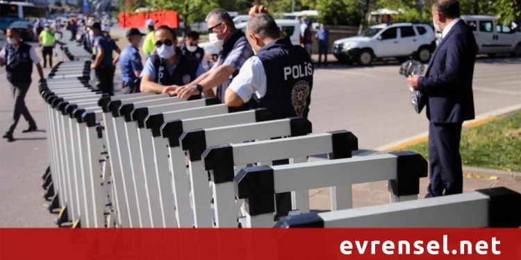 TBMM önündeki baro başkanlarına polis kuşatması, gazeteciye gözaltı