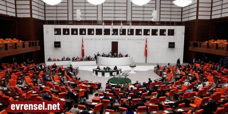 Vekile ‘Şerefsiz’ diyen Oya Eronat’ın kınanması AKP ve MHP tarafından engellendi