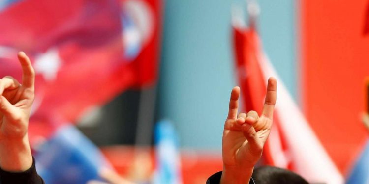 Almanya ordusunda ülkücü alarmı: Dört askere soruşturma