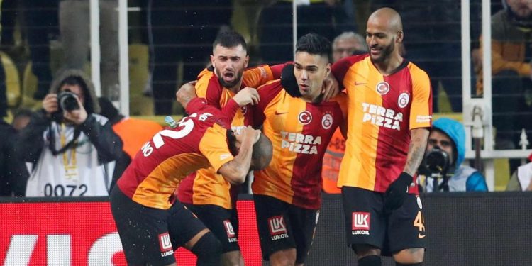 Fenerbahçe derken Galatasaray’a imza atıyor!