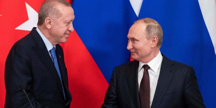Putin’den Anastasiadis’e Türkiye sözü