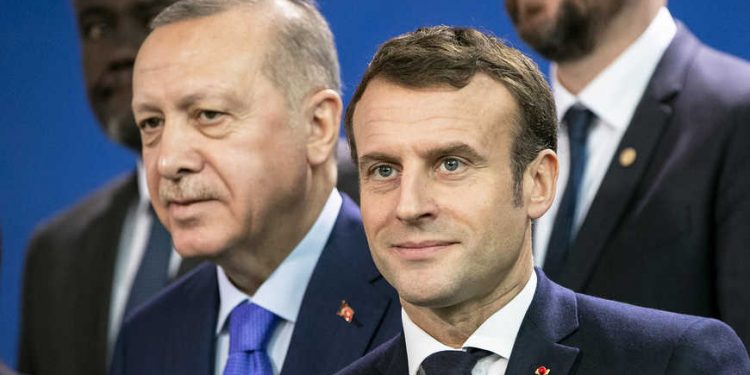 Fransa Türkiye için neden kullanışlı bir rakip?