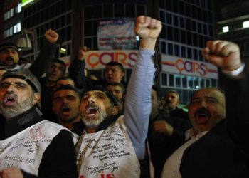 İşsizlik yüzde 12 mi, yüzde 52 mi?