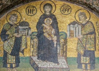 Ayasofya’daki freskler namazı bozar mı: Işıkla karartılmaları gündemde