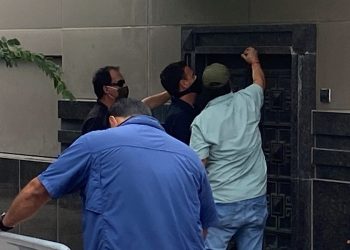 Federal ajanlar Çin’in Houston Konsolosluğuna girdi