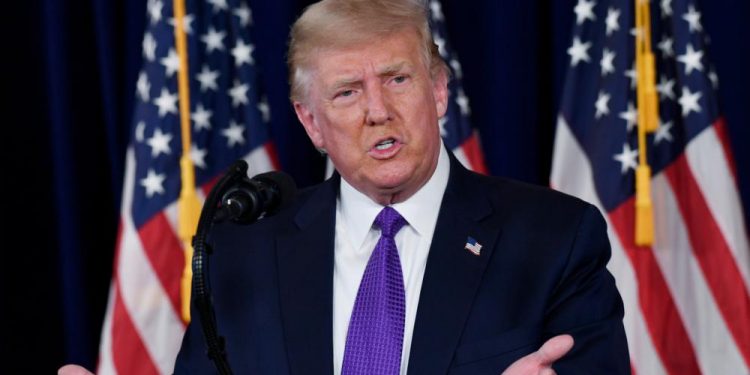 Trump: Erdoğan sözümü dinliyor, diğer ülkeler onunla konuşmam için yardım istiyor