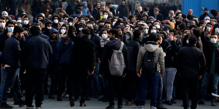 Türkiye’nin İran’a iade ettiği gençler idam edilecek mi?