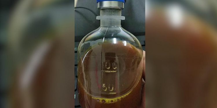 Doğu Türkistanlılar, karantinada Covid-19’a karşı ‘bilmedikleri bir ilacı’ içmeye zorlanıyor