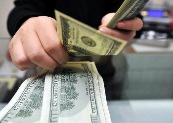 Ekonomist Ulusoy kur krizini değerlendirdi: Türkiye yalancı zenginliğinin sonuçlarını yaşıyor