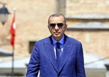 Erdoğan’dan döviz kuru sorusuna yanıt: Türkiye’nin yükselişini görmeyen gözler var, dimdik ayaktayız