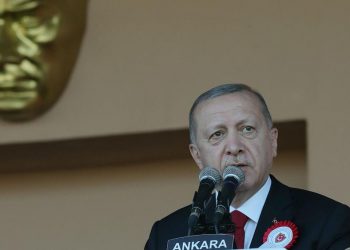 Erdoğan’dan Doğu Akdeniz uyarısı: Yunan ve Fransız halkı ödeyecekleri bedeli biliyor mu?