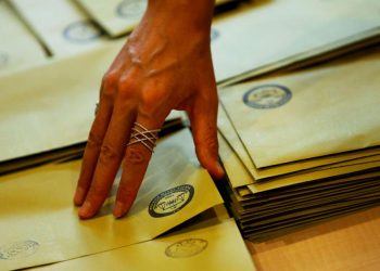 MHP’den parti kurmayı zorlaştıracak teklif hazırlığı