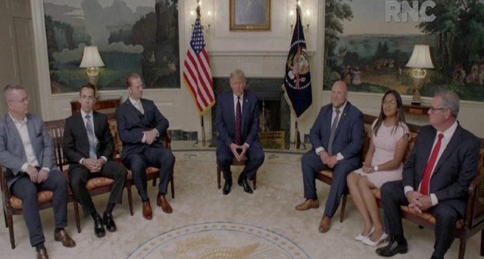 Trump’tan Rahip Brunson’a: Erdoğan’la biraz konuştuktan sonra seni bırakmayı kabul etti