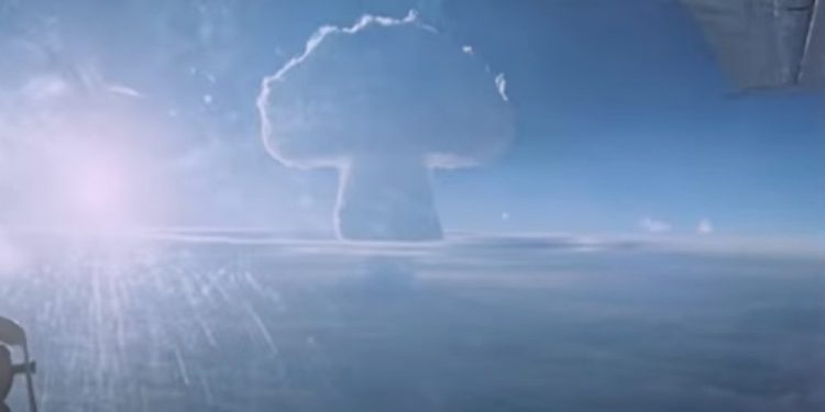 Rusya 59 yıllık nükleer patlama görüntülerini yayınladı