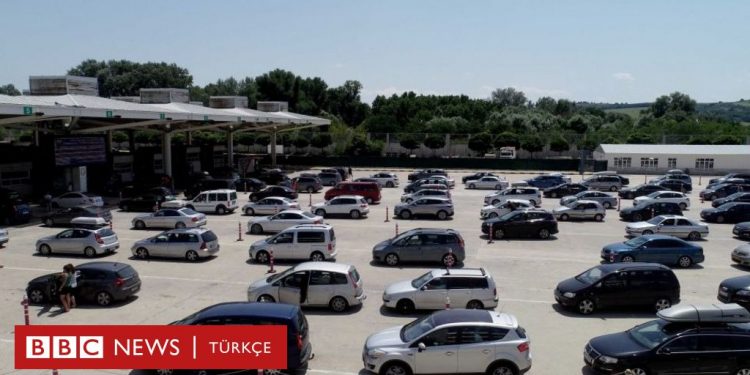 Hollanda, Türkiye’den dönenler için zorunlu karantinayı kaldırdı