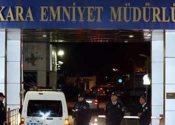 Diplomatlara işkencede savcılık takipsizlik kararı verdi