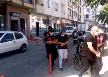 Cami imamı kaçak silah ticaretinden tutuklandı!