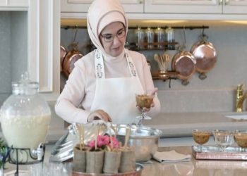 Emine Erdoğan’ın mutfak musluğu 4 asgari ücrete denk geliyor!