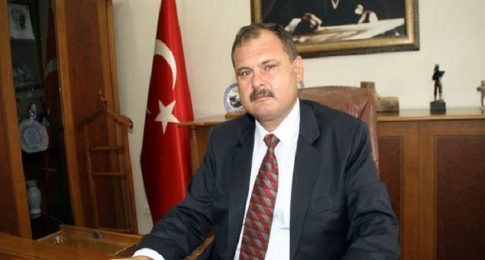 Hatay Vali Yardımcısı Polat, annesini ve kardeşini öldürdü