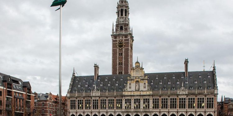 Belçika’nın prestijli üniversitesi KU Leuven, ‘Fethullah Gülen Kürsüsü’nü kapatıyor