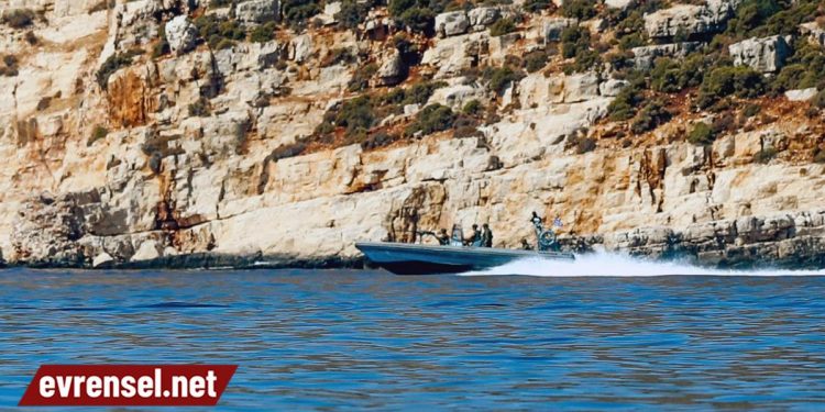Yunanistan Meis Adası çevresinde silahlı Zodyak’larla devriye attı