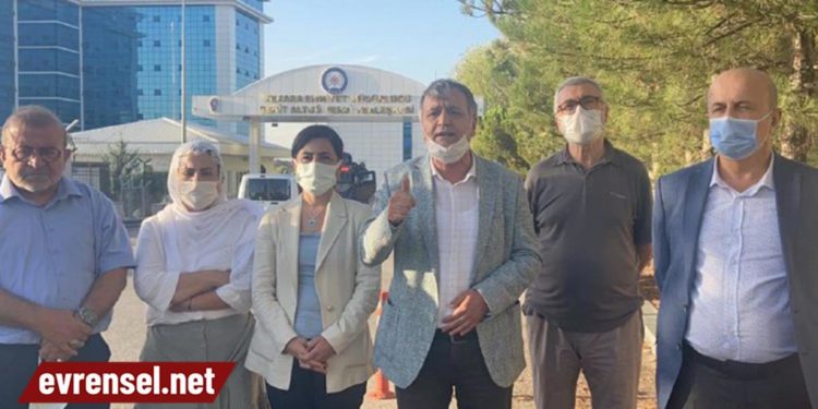 Gözaltındaki HDP’li siyasetçiler yemek boykotuna başladı