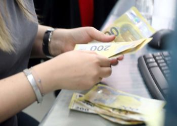 ‘Kur artışlarıyla yoksullaşıyoruz ancak ötesi de var’ – Murat Kubilay