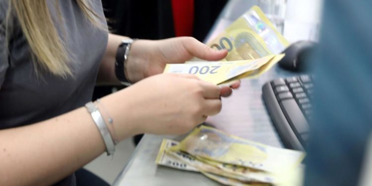 ‘Kur artışlarıyla yoksullaşıyoruz ancak ötesi de var’ – Murat Kubilay