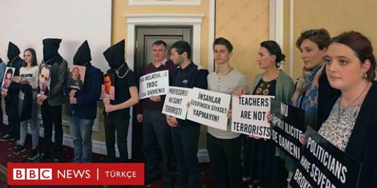 Moldova’da eski Ulusal Güvenlik Örgütü Başkanı, Gülen yapılanmasına üye olmakla suçlanan 7 zanlının Türkiye’ye gönderilmesi nedeniyle cezalandırıldı