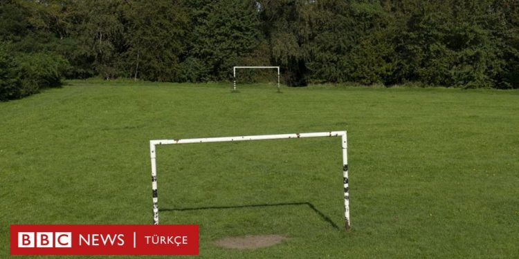 Almanya: Maçta sosyal mesafeyi koruyan futbol takımı 37-0 yenildi