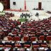 Bir araya gelmedikçe bütün muhalifleri tek tek hapsedecekler