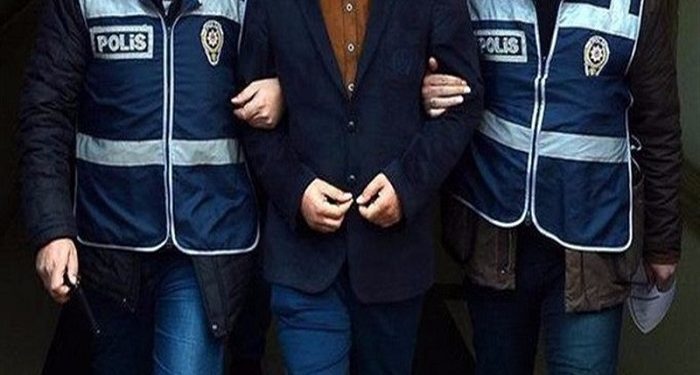 76 akademisyene gözaltı kararı