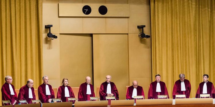 AB Adalet Divanı’ndan Türkler için ‘çifte vatandaş’ kararı