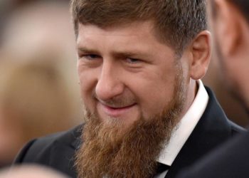 Çeçen lider Kadirov: Macron’un açıklamaları gençleri teröre yöneltiyor