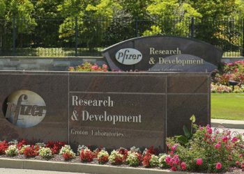 İlaç firmaları Covid-19 sürecinde aşı testlerinin geleceğinden endişeli