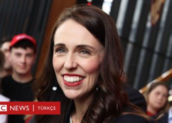 Yeni Zelanda’da Başbakan Ardern seçimden zaferle çıktı