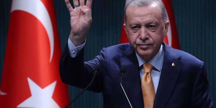 Fransa’daki saldırıya dair mesaj yayımlamayan Erdoğan: ‘Avrupa’nın günahı karşısında bugün yegane yükselen ses Müslüman dünyanın sesi’