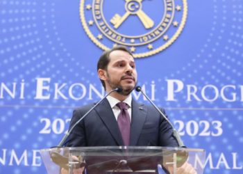 Albayrak’ın YEP hedefleri ‘mürekkebi kurumadan’ beş günde çöktü