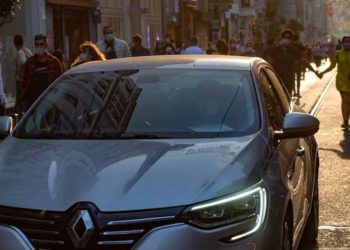 Fransa boykotu iç tribünlere dönük