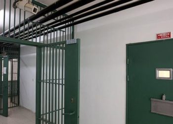 “Koğuşlar kalabalık, maske yok, yemekler sağlıksız”