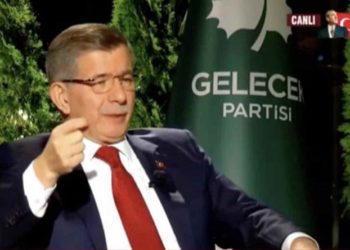 Davutoğlu: “Bahçeli, Erdoğan’ı ortada bırakacak”