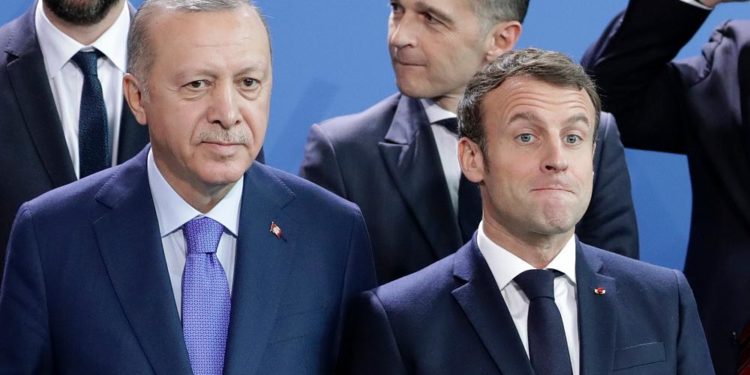 Fransa ve Güney Kıbrıs’tan Türkiye’ye yaptırım uygulanması için AB’ye baskı